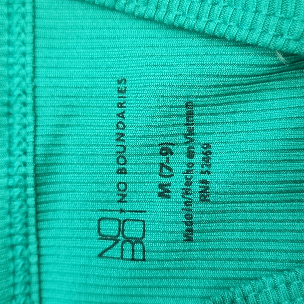 nwt NO BOUNDARIES Tank Jr's M green ribbed NOBO sleeveless top 7/9 new - Picture 3 of 3